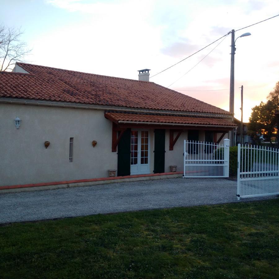 La Mancine Laulan Acomodação com café da manhã Jau-Dignac-et-Loirac Exterior foto